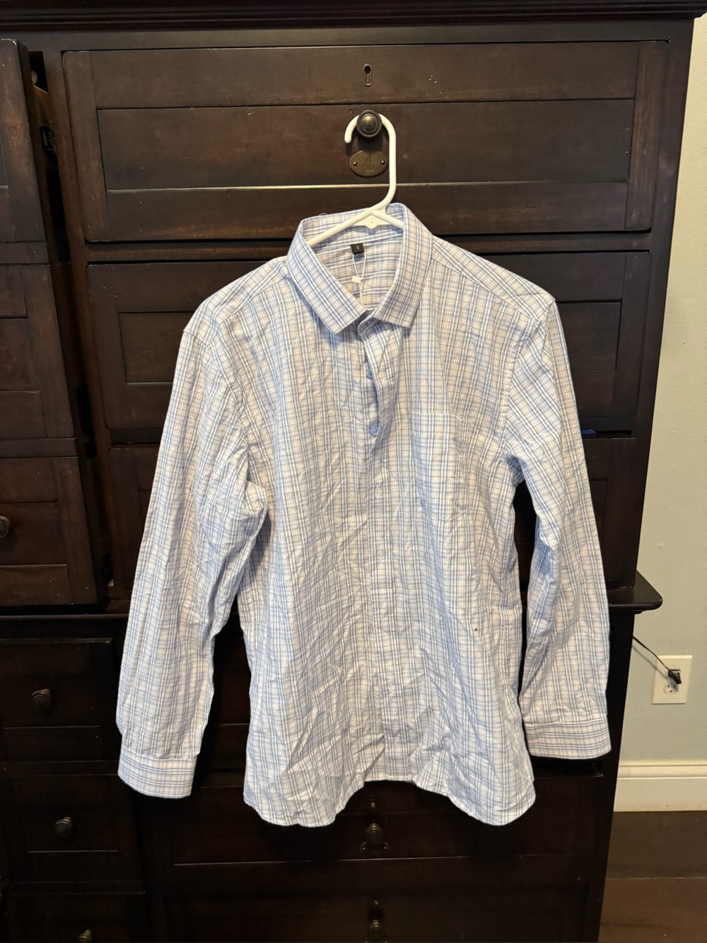 Men's Light Blue Plaid Long-Sleeve Shirt
